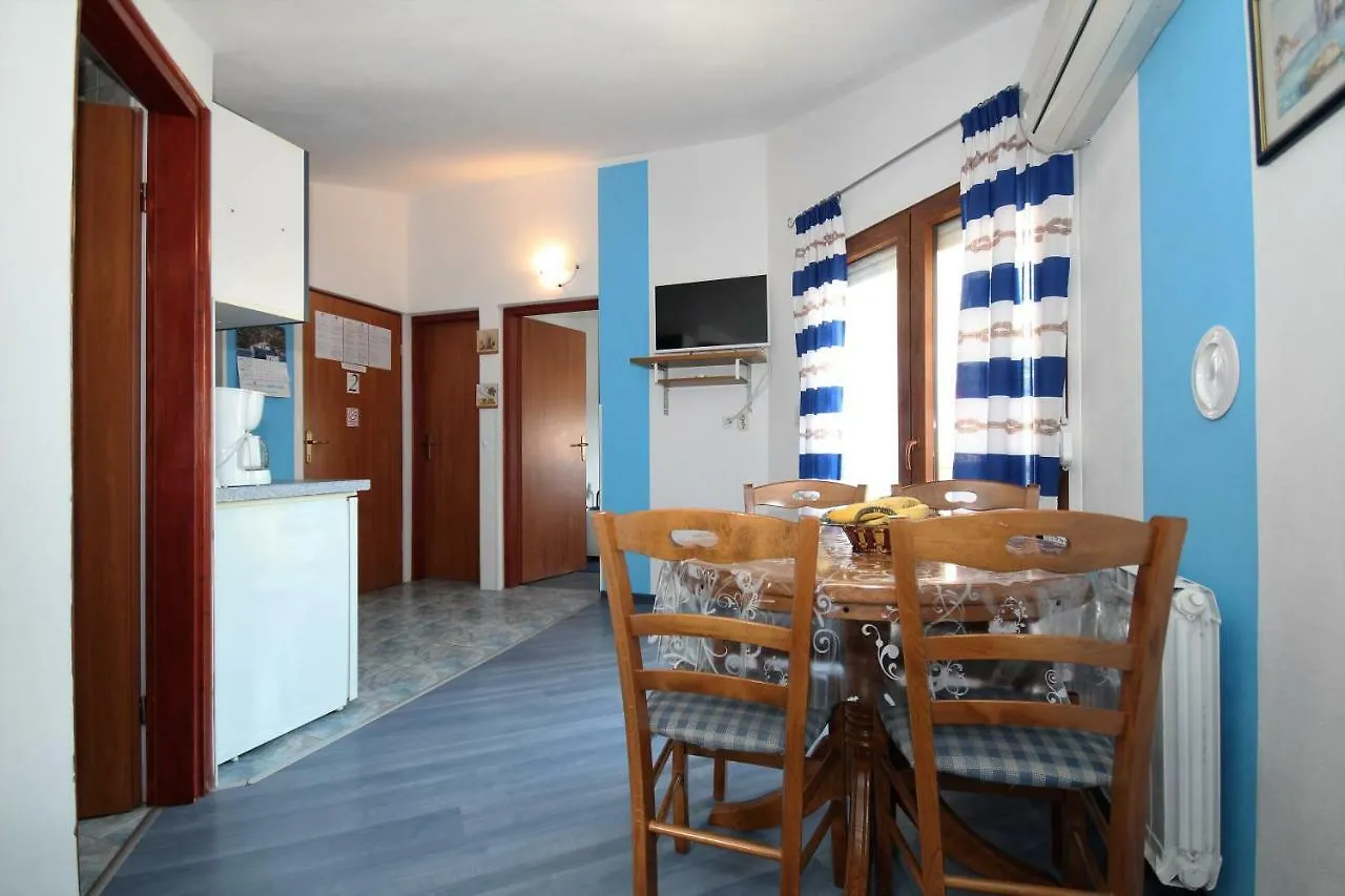 Apartments Sersic